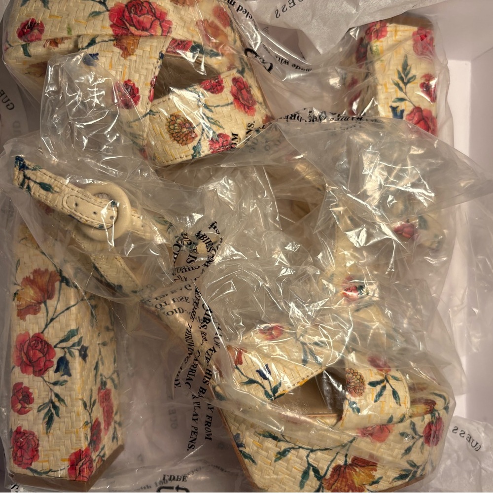 Guess Floral Platform Sandals - Picture 11 of 11